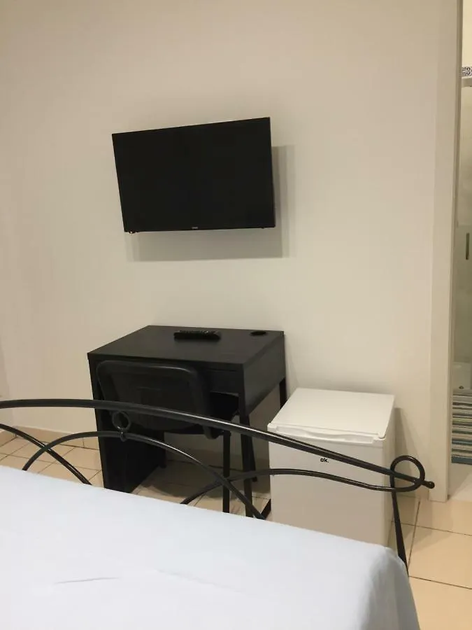 Pensión Veda Elegant Rooms Fiumefreddo di Sicilia